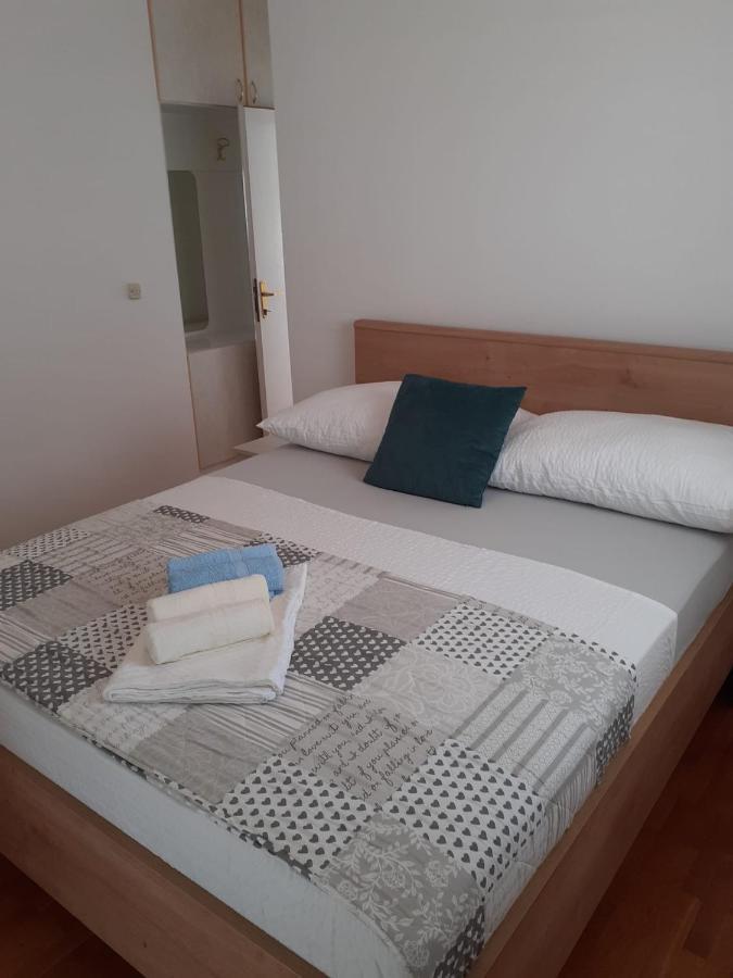 Apartments Vinea Baška Voda Εξωτερικό φωτογραφία
