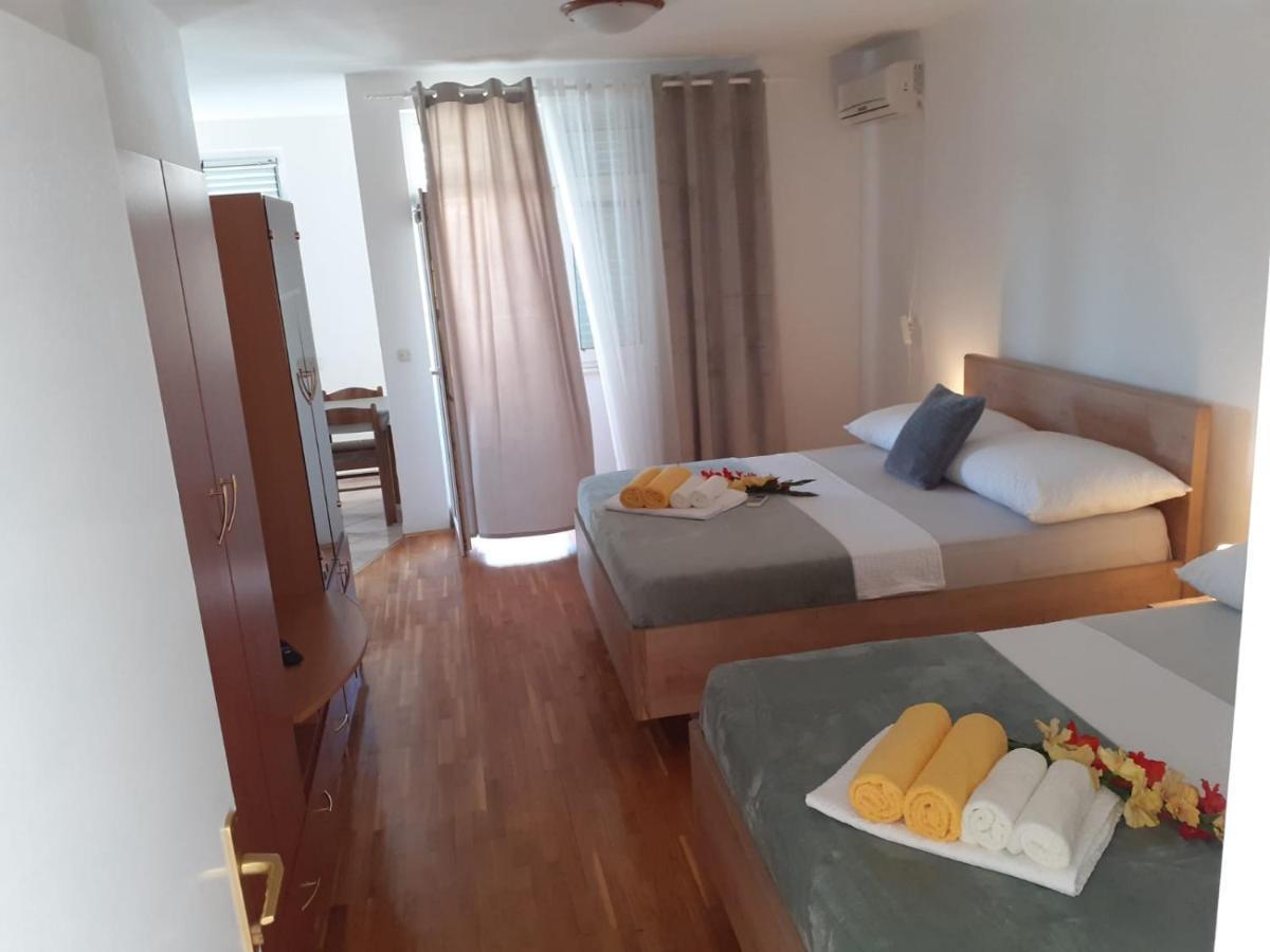 Apartments Vinea Baška Voda Εξωτερικό φωτογραφία